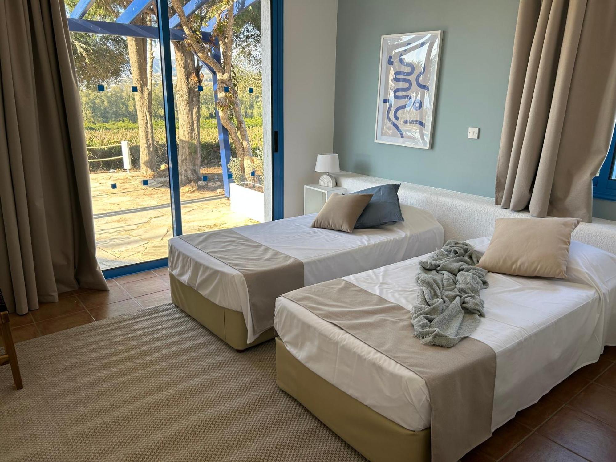 Banana Sunset Villas Paphos Exterior photo