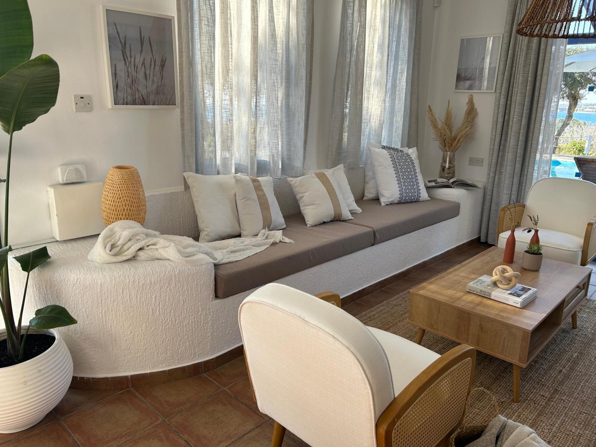 Banana Sunset Villas Paphos Exterior photo